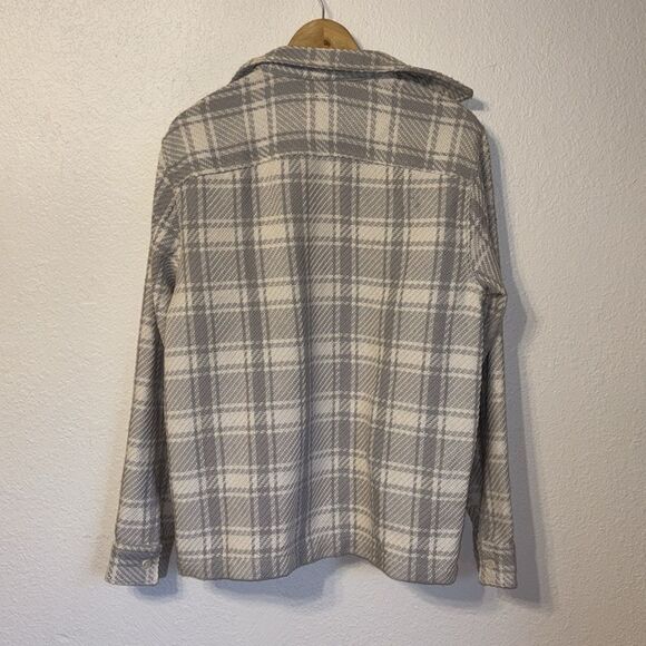 Hollister Plaid Shacket Medium - Picture 5 of 5